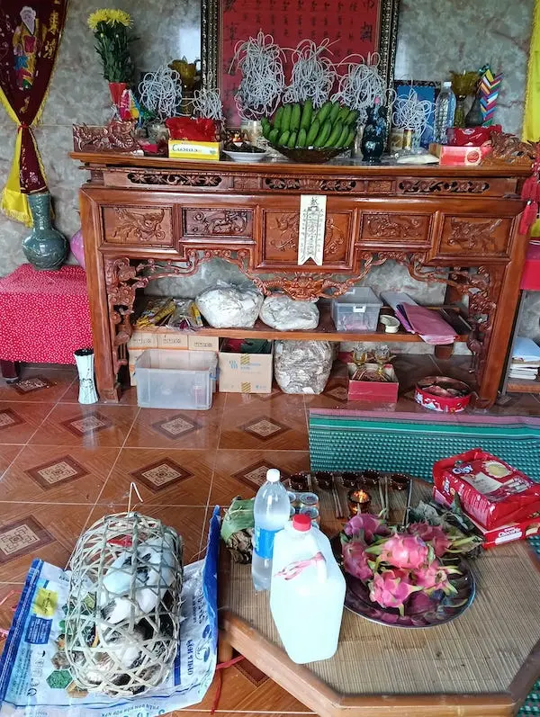 Thầy bùa yêu